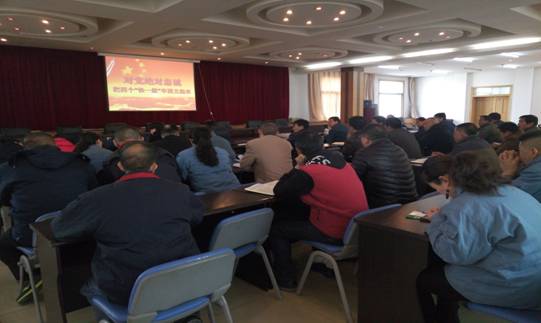 堅(jiān)定信念 對(duì)黨忠誠(chéng)，融會(huì)貫通 學(xué)以致用